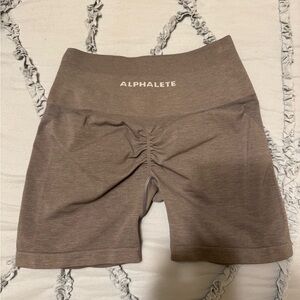 Alphalete Women's Tan Amplify Shorts